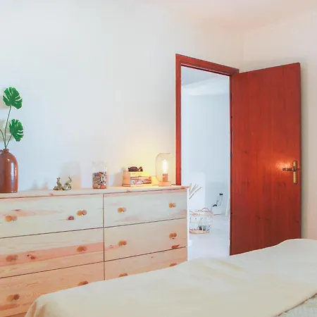 2 Bedroom Gorgeous In 別荘